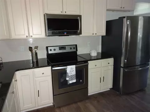 1336 Clinton Rd, Durham, NC 27703 photo 11