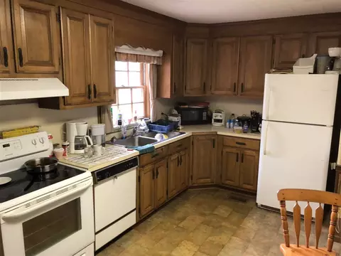 419 W Main St, Spring Hope, NC 27882 photo 4