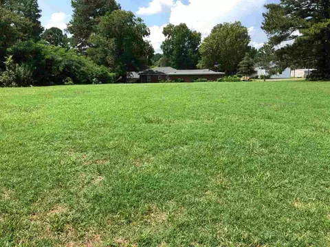 419 W Main St, Spring Hope, NC 27882 photo 10