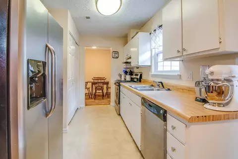 4501 Tyne Dr, Durham, NC 27703 photo 8