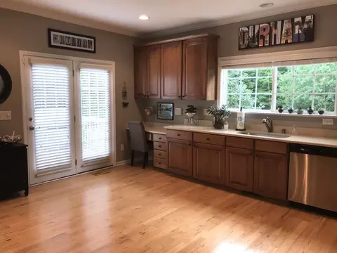 102 Fox Run Ct, Durham, NC 27705 photo 4