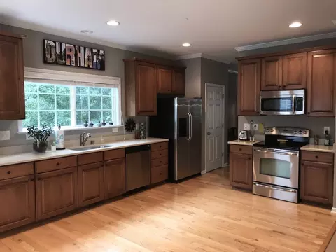 102 Fox Run Ct, Durham, NC 27705 photo 5