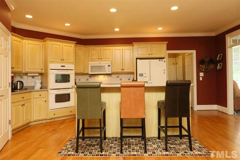 210 1, Raleigh, NC 27613 photo 5