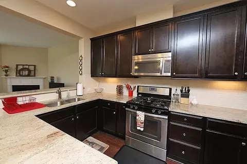 719 Sidepark St, Durham, NC 27703 photo 4
