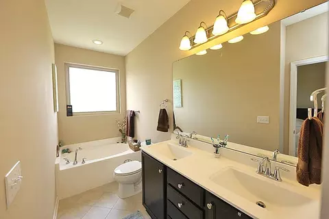 719 Sidepark St, Durham, NC 27703 photo 8