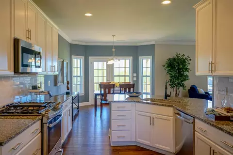 176 Gunderson Ln, Garner, NC 27529 photo 5