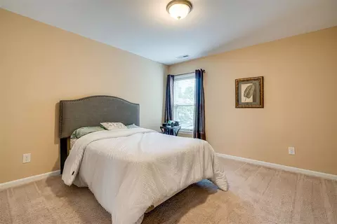 124 Windrush Ln, Durham, NC 27703 photo 18