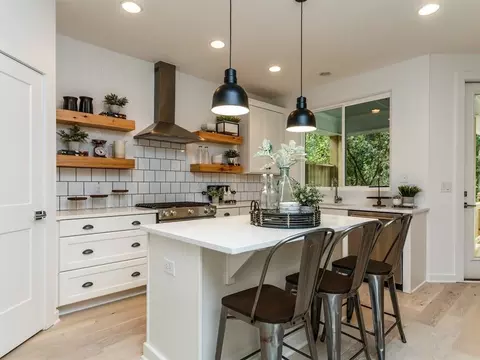 812 Carroll St, Durham, NC 27701 photo 1