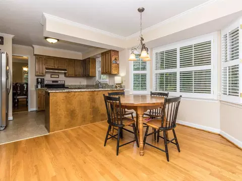 5512 Pine Leaf Ct, Raleigh, NC 27606 photo 7