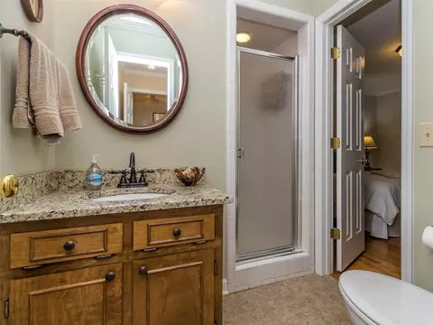 5512 Pine Leaf Ct, Raleigh, NC 27606 photo 11