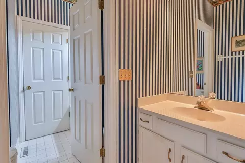 16 Innisfree Dr, Durham, NC 27707 photo 20