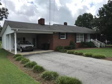 601 S 12th St, Erwin, NC 28339 photo 1