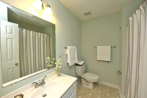 16 Griffith Pl, Durham, NC 27703 photo 7