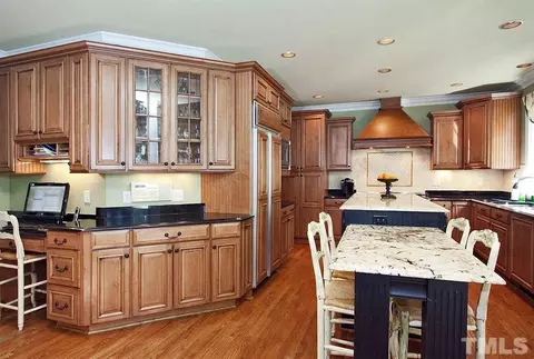 109 Raphael Dr, Cary, NC 27511 photo 8