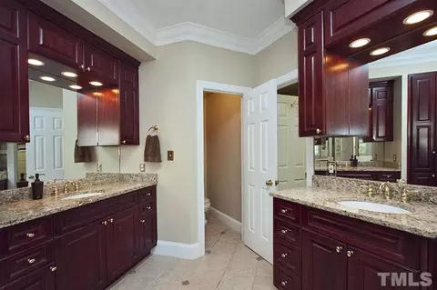 109 Raphael Dr, Cary, NC 27511 photo 15
