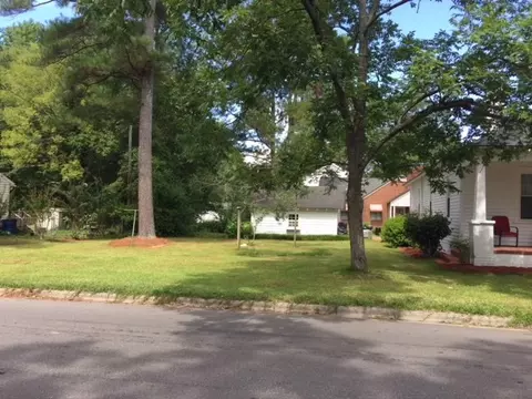 702 S Second St, Smithfield, NC 27577 photo 3