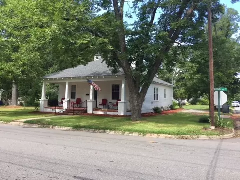 702 S Second St, Smithfield, NC 27577 photo 1