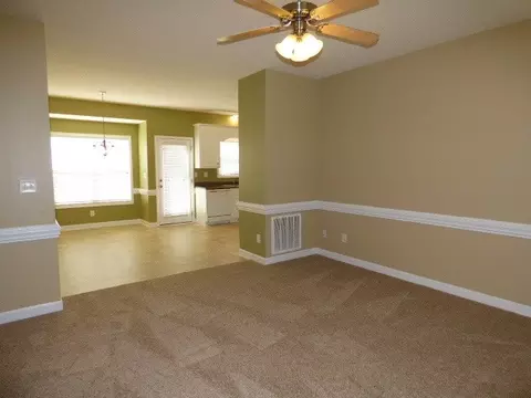 116 Sycamore Ct, Benson, NC 27504 photo 4