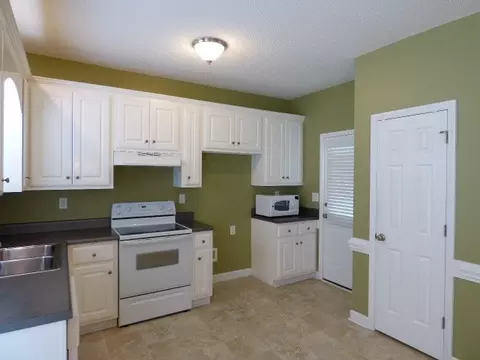 116 Sycamore Ct, Benson, NC 27504 photo 7