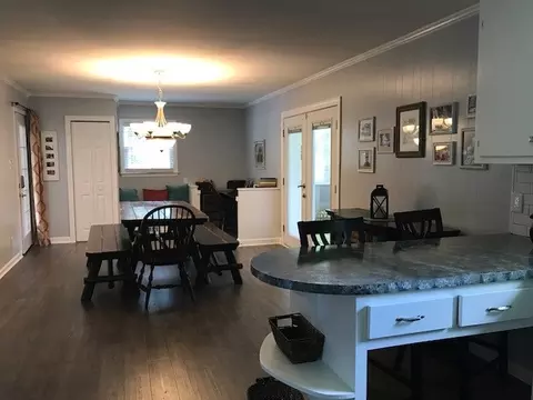 111 Crestview Dr, Durham, NC 27712 photo 5