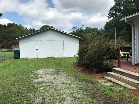 111 Crestview Dr, Durham, NC 27712 photo 20