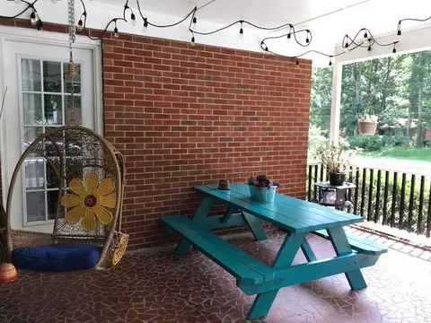 111 Crestview Dr, Durham, NC 27712 photo 3