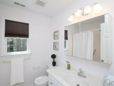 63 Newton Dr, Durham, NC 27707 photo 20