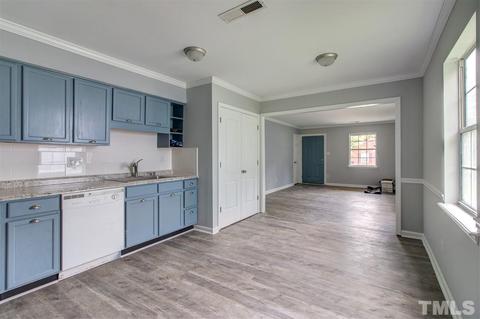 2 Savi Ct, Durham, NC 27713 photo 10