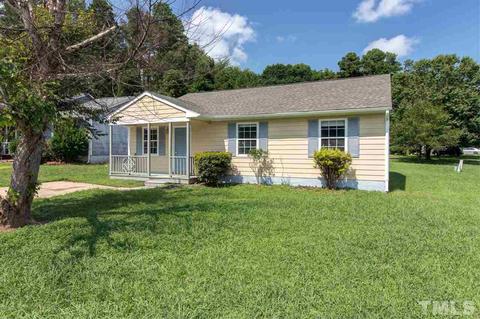2 Savi Ct, Durham, NC 27713 photo 1