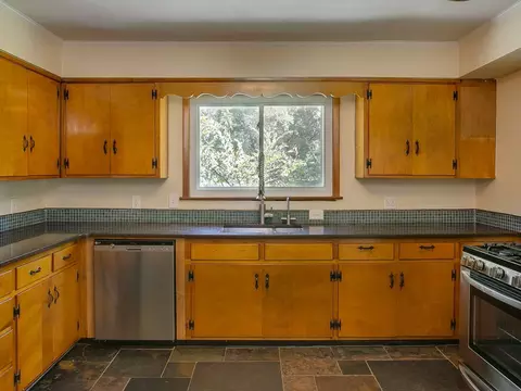 613 W Markham Ave, Durham, NC 27701 photo 12