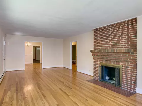 613 W Markham Ave, Durham, NC 27701 photo 7