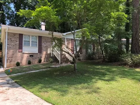 106 Chatham Ct, Garner, NC 27529 photo 2