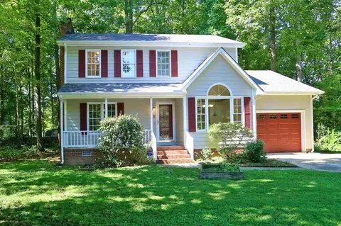 10 Cedar Bluff Ct, Durham, NC 27704 photo 1
