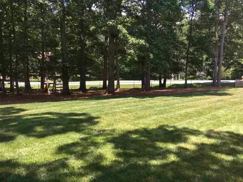523 Clarion Dr, Durham, NC 27705 photo 6