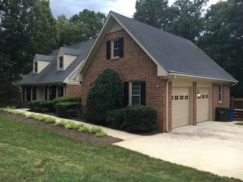 523 Clarion Dr, Durham, NC 27705 photo 2