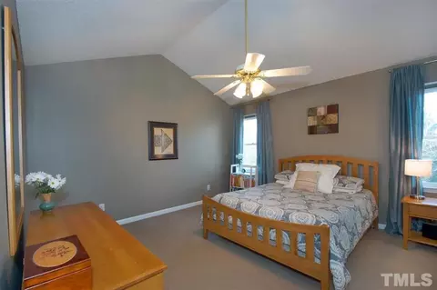 6013 Tarleton Ct, Raleigh, NC 27616 photo 10