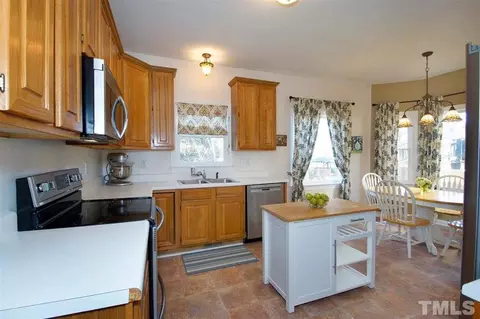 6013 Tarleton Ct, Raleigh, NC 27616 photo 5