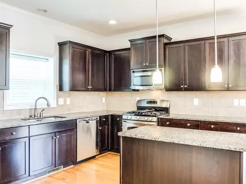 911 Black Boulder Trl, Durham, NC 27712 photo 6