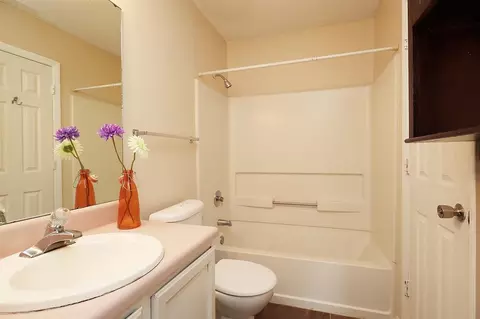 4103 Sudbury Rd, Durham, NC 27704 photo 9