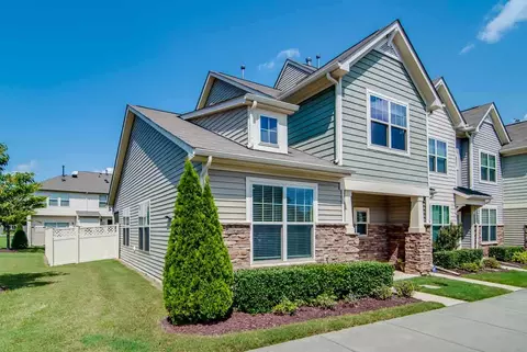 3 Bitterroot Dr, Durham, NC 27705 photo 1
