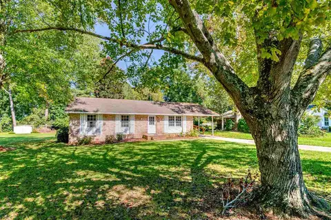 906 Vandora Ave, Garner, NC 27529 photo 2