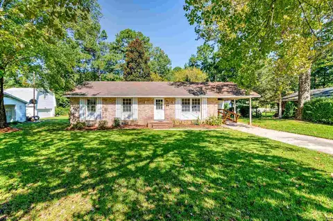 906 Vandora Ave, Garner, NC 27529 photo 1