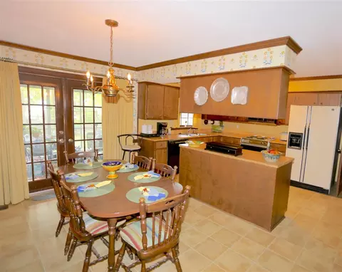 1206 Chestnut Dr, Smithfield, NC 27577 photo 7