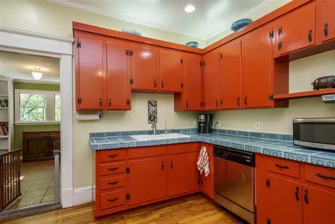 901 W Markham Ave, Durham, NC 27701 photo 10