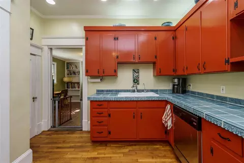901 W Markham Ave, Durham, NC 27701 photo 12