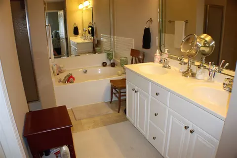 161 Jesse Dr, Smithfield, NC 27577 photo 9