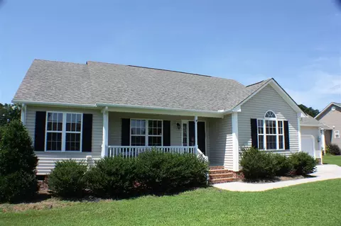 161 Jesse Dr, Smithfield, NC 27577 photo 2
