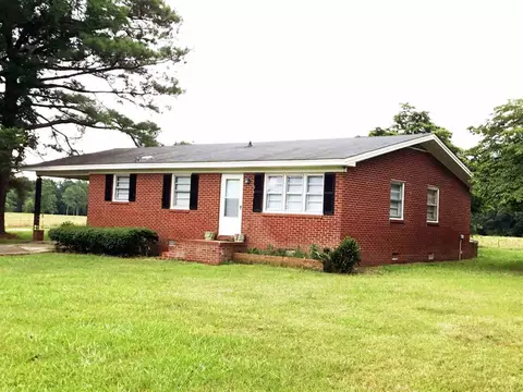 941 Woodards Dairy Rd, Middlesex, NC 27557 photo 1