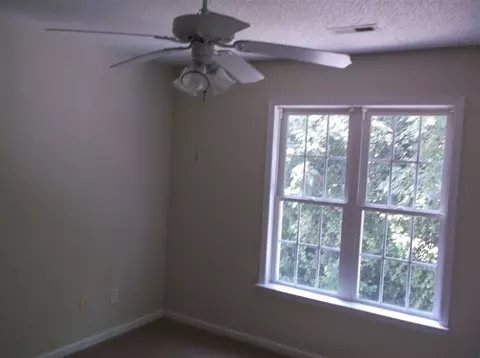 422 Rose St, Smithfield, NC 27577 photo 8