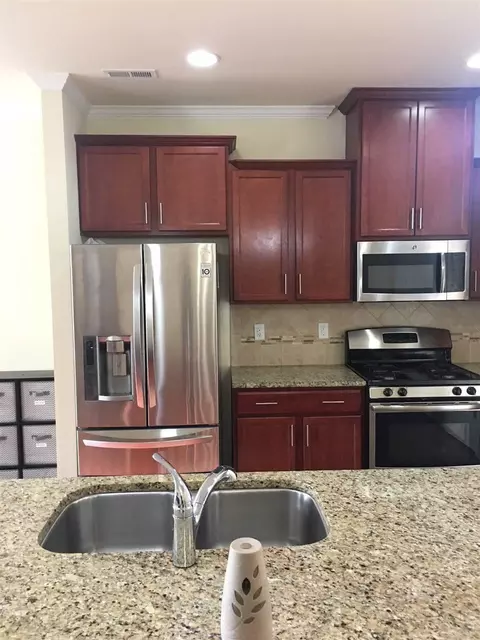 725 Silver Stream Ln, Cary, NC 27519 photo 9